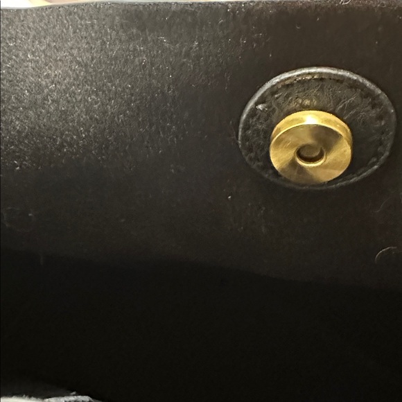 Malibu Skye Black faux Leather Bucket Bag with Woven handles Details - Picture 8 of 9